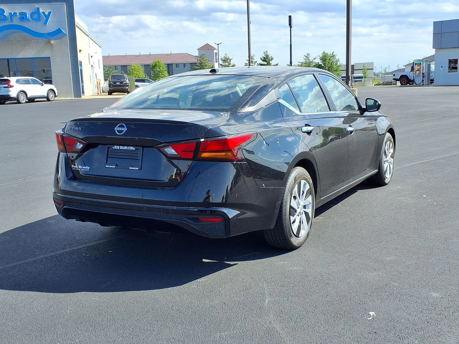 Used 2025 Black Nissan S image 16