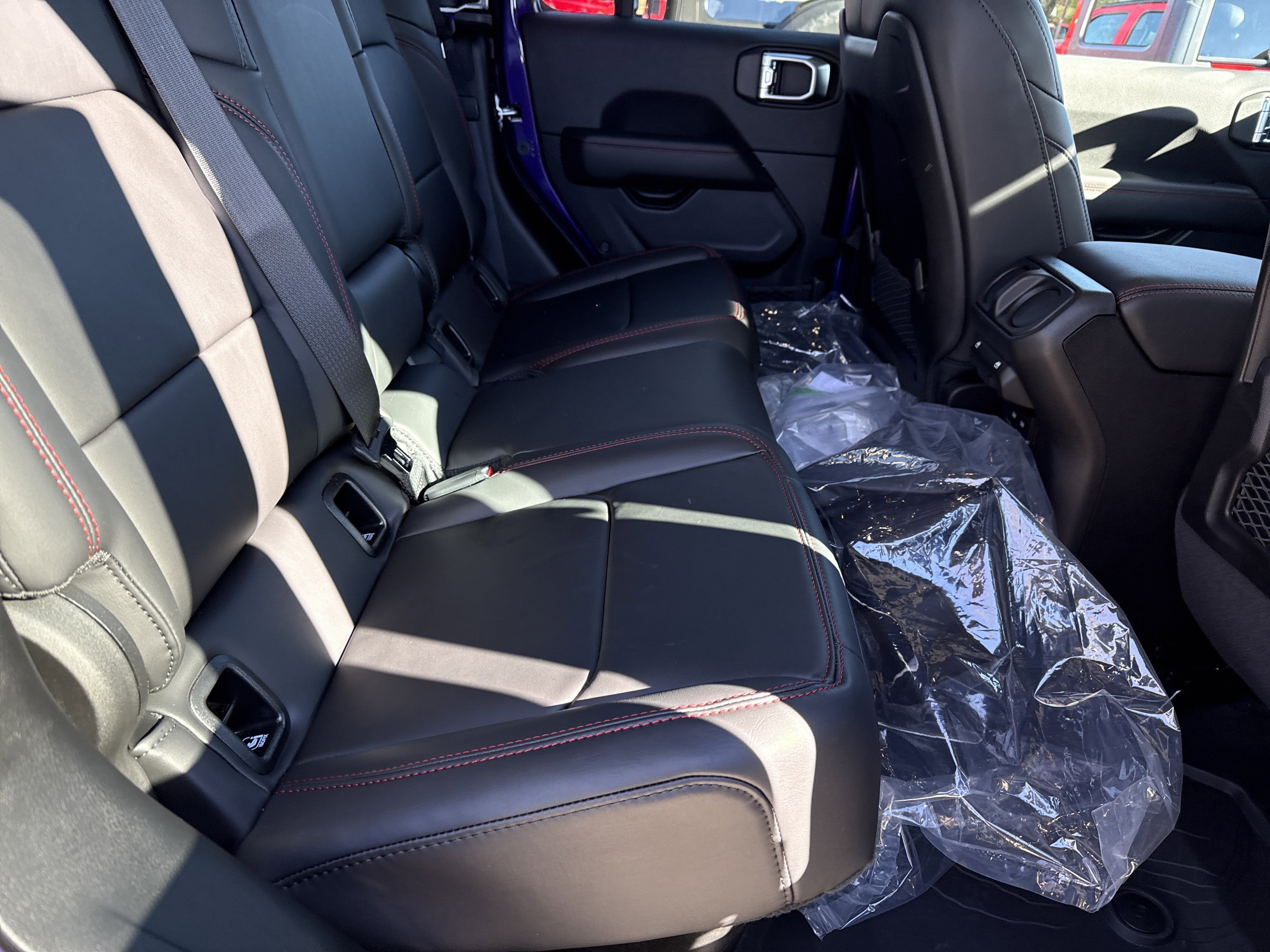 New 2026 Reign Jeep Rubicon X image 18