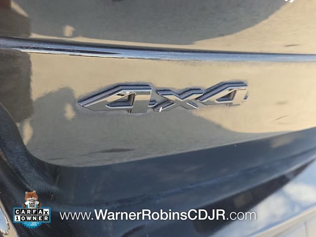 Used 2025 Black Jeep Altitude X image 13
