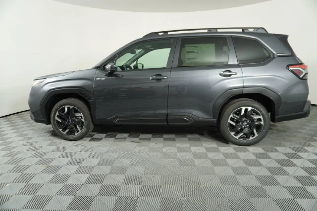 New 2026 MAGNETITE GRAY METALLIC Subaru Limited Hybrid image 4