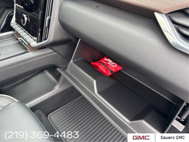 2026 GMC Acadia Denali - Photo 30