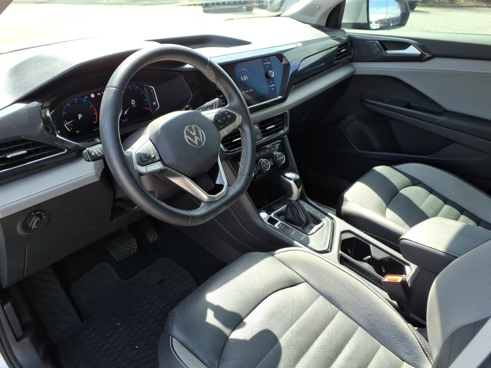 2022 Volkswagen Taos SEL - Photo 32