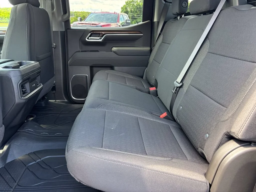 New 2026 Black Chevrolet LT image 19