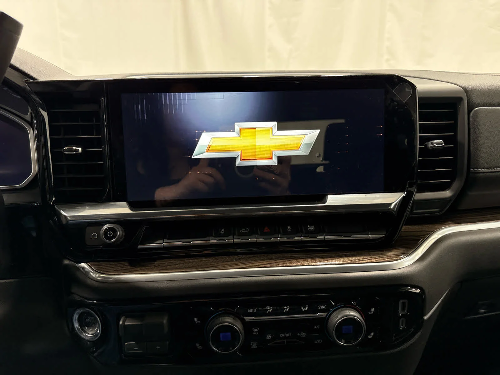 Used 2026 Black Chevrolet LT image 18