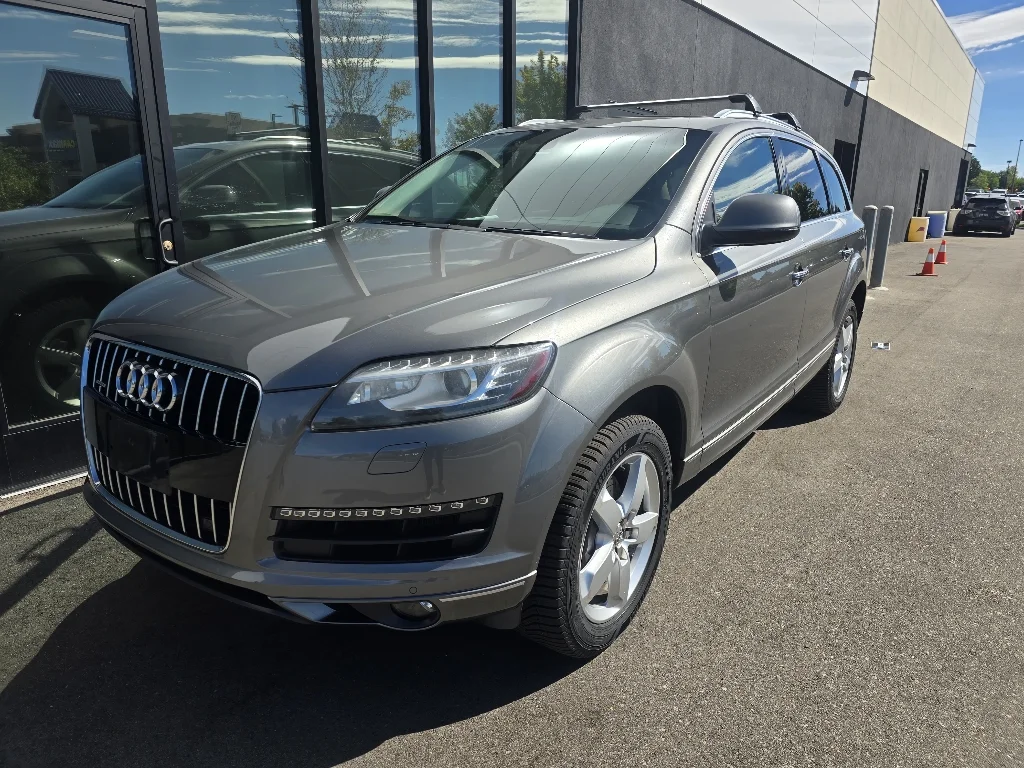 Used 2014 Graphite Gray Metallic Audi 3.0T Premium image 1