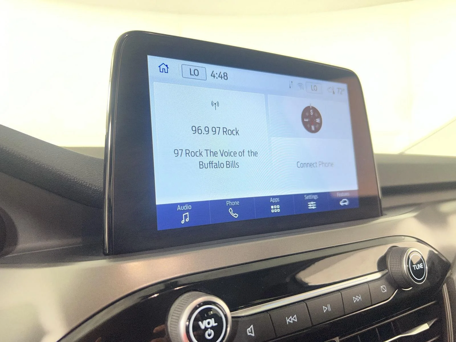 Used 2023 Atlas Blue Ford Active image 10
