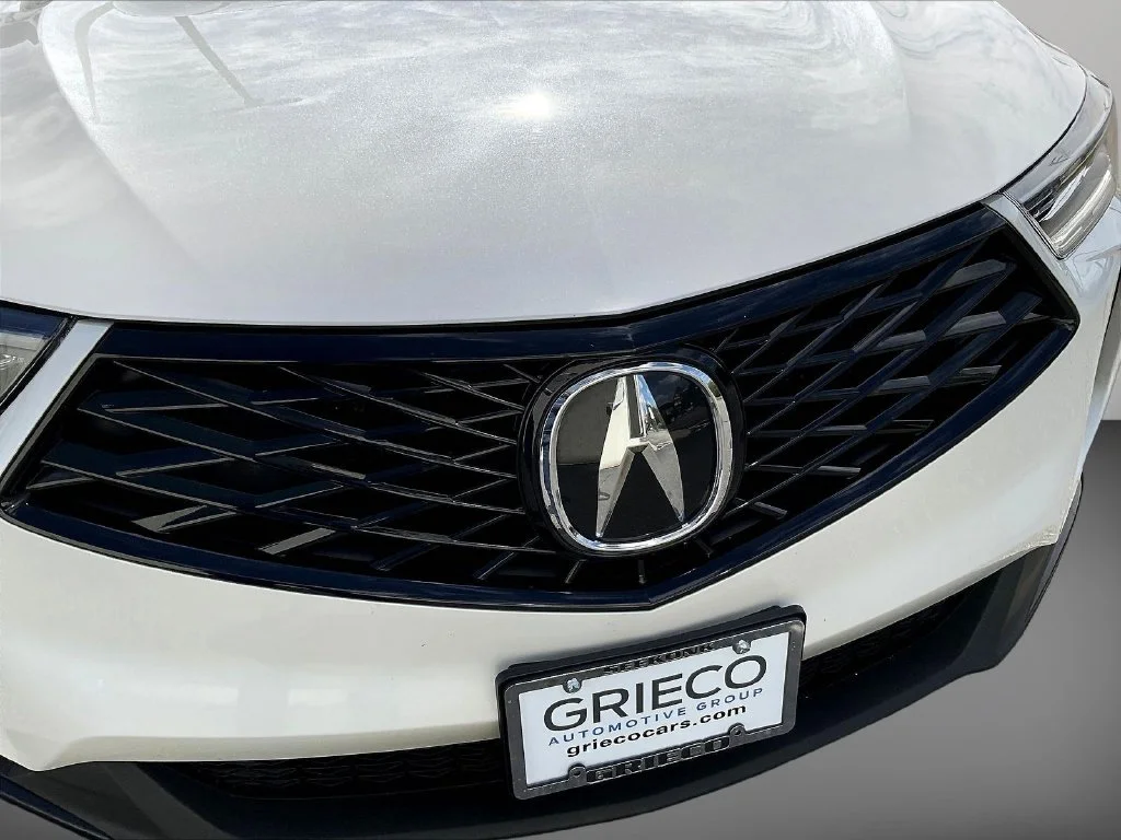 Certified Used 2025 Platinum White Pearl Acura Base image 32