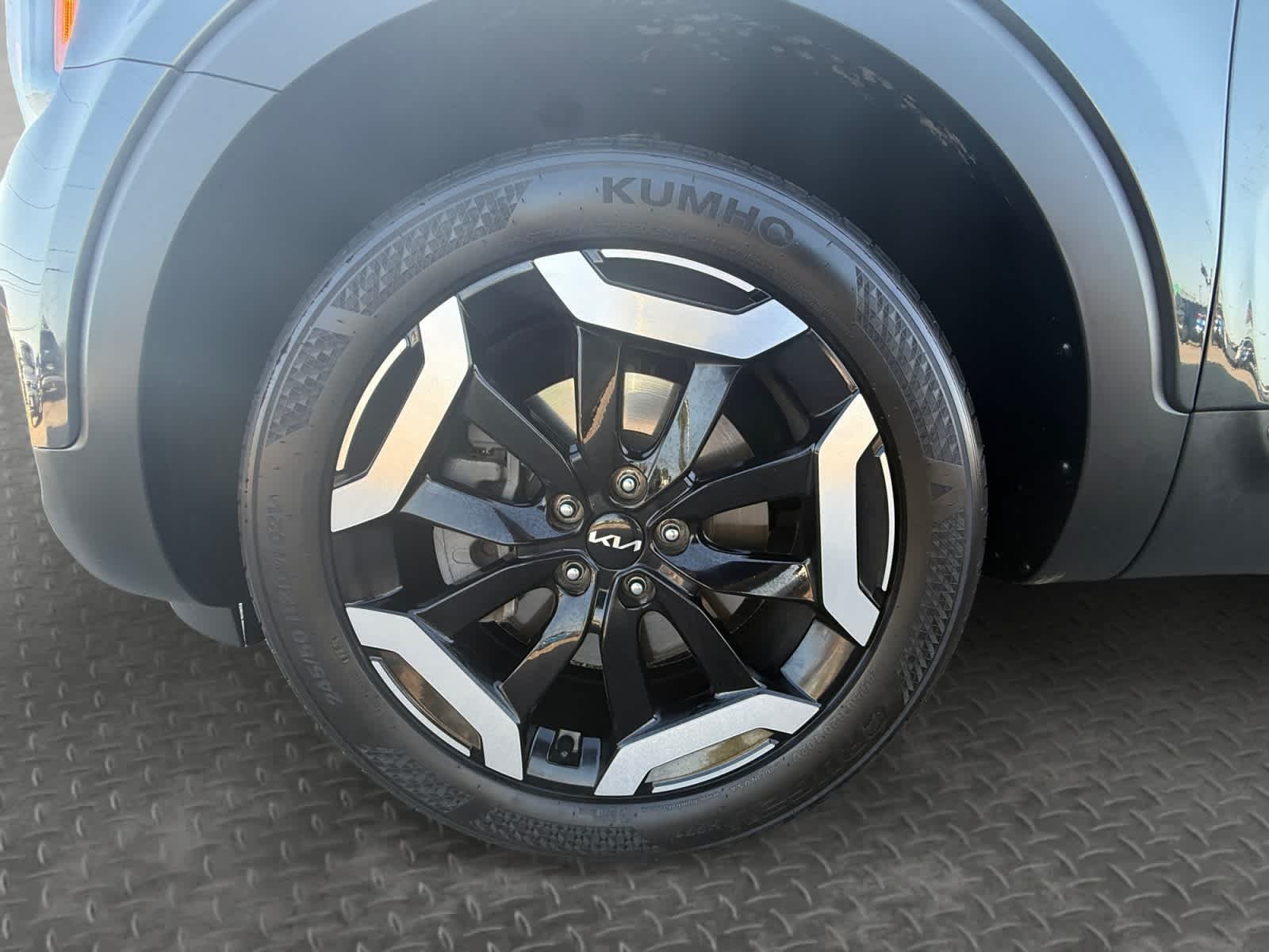 Certified Used 2024 Gravity Gray Kia S image 9