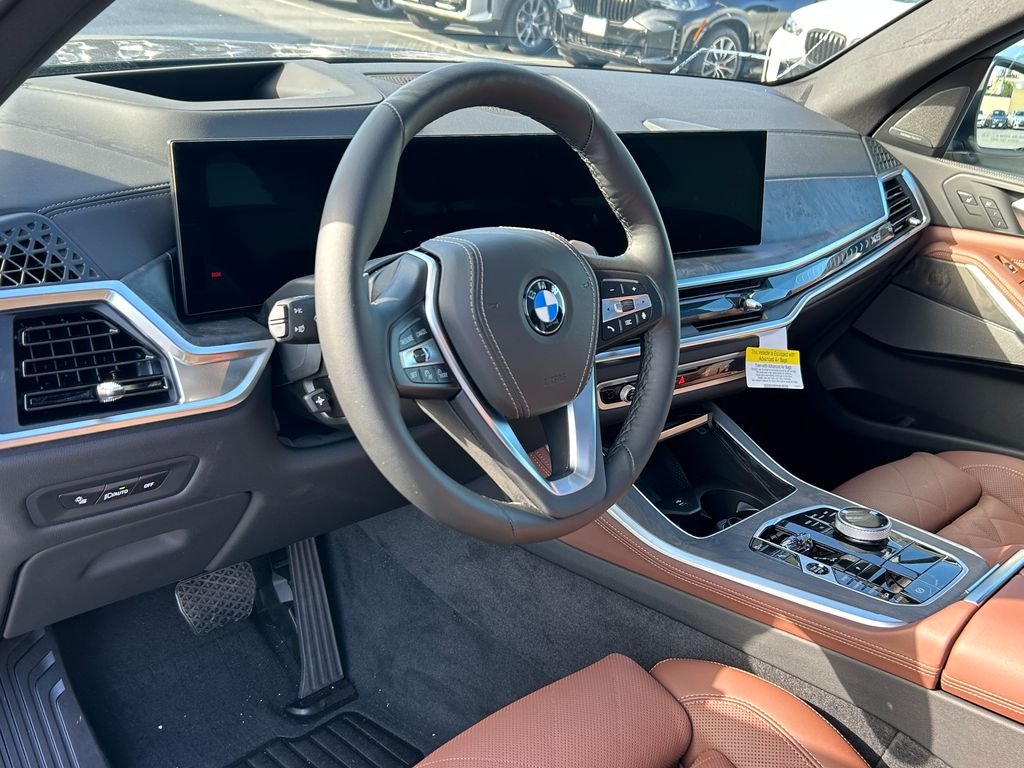 New 2026 Black Sapphire Metallic BMW xDrive40i image 13