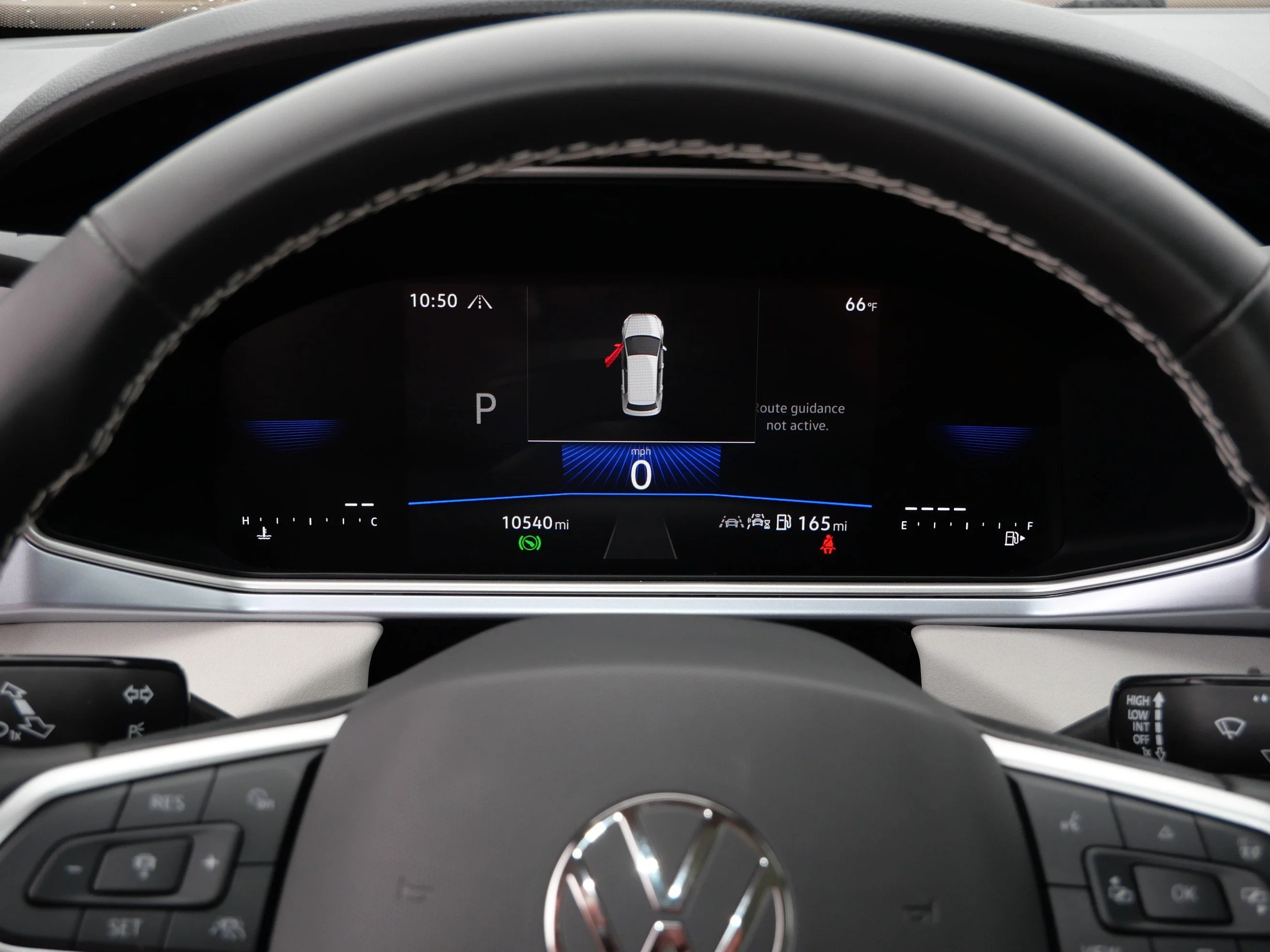 Certified Used 2025 Pure White Volkswagen SE image 21