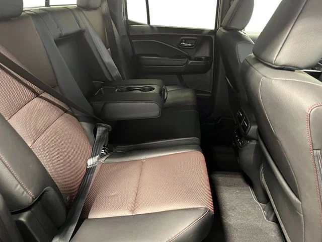 New 2026 Platinum White Pearl Honda Black Edition image 25