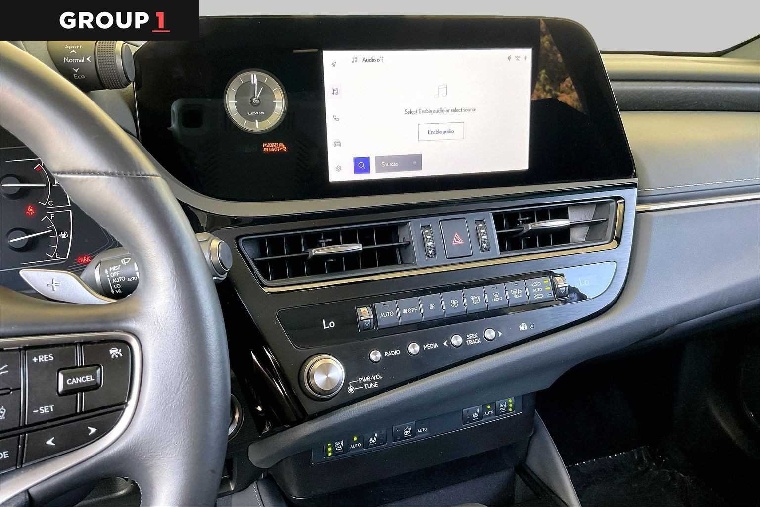 Used 2025 Iridium Lexus  image 6
