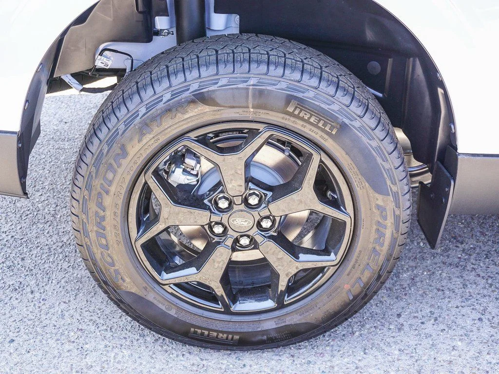 2025 Ford Maverick XLT - Photo 10