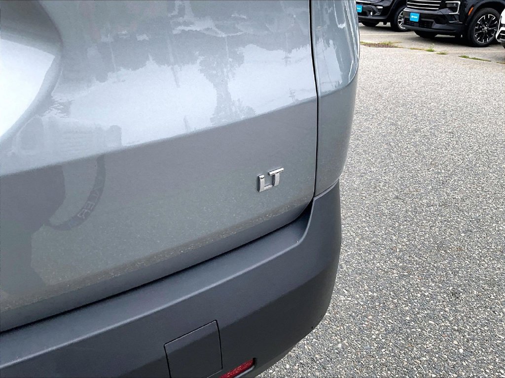 Used 2023 Gray Chevrolet LT image 30