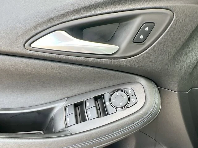 2026 Buick Encore GX Sport Touring - Photo 13