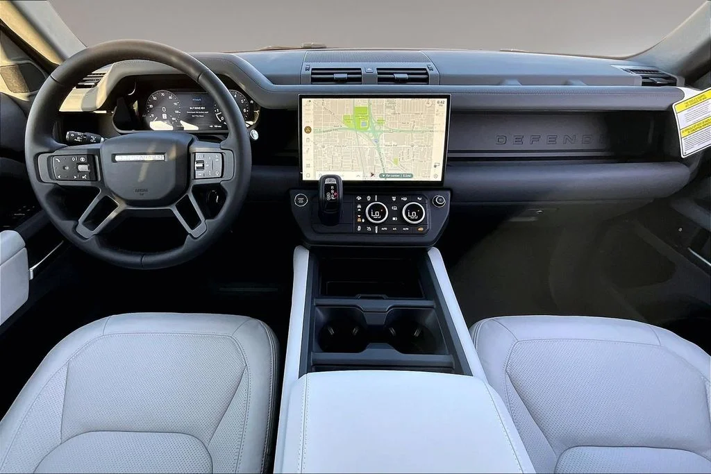 New 2026 Black Land Rover S image 5
