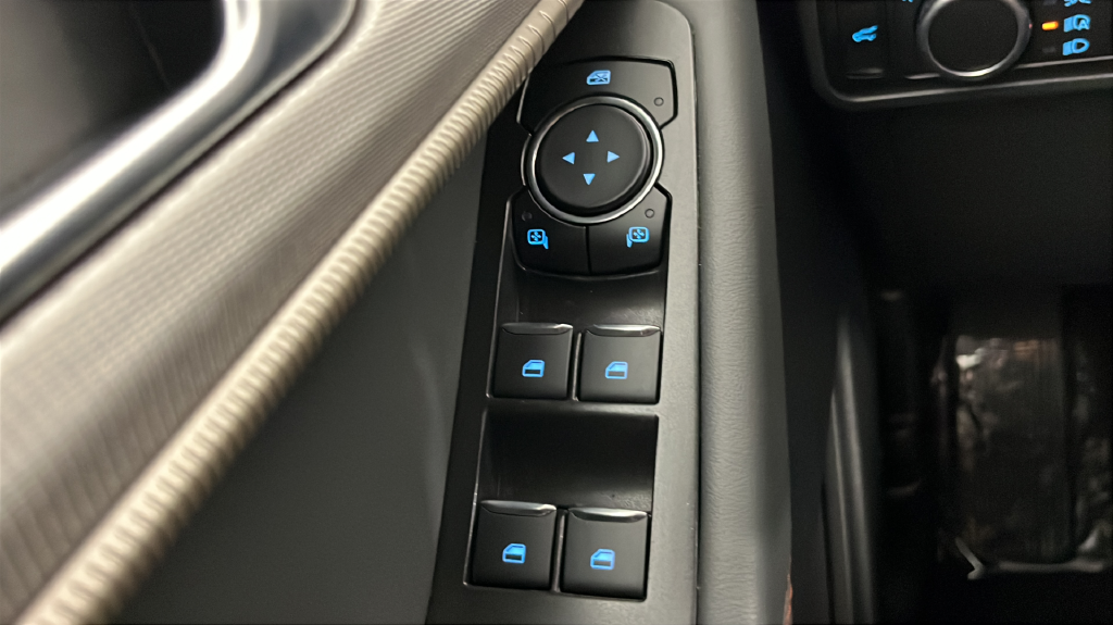 2025 Ford Explorer Active - Photo 30