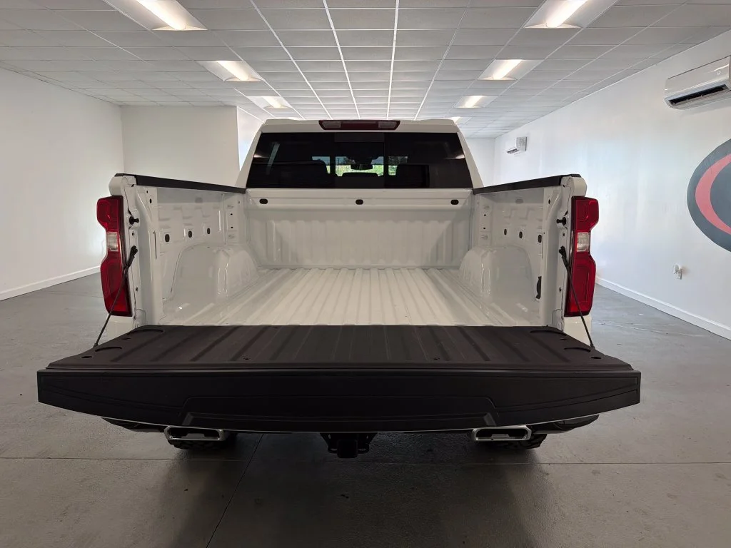 New 2026 Summit White Chevrolet LT Trail Boss image 8