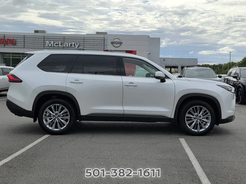 Used 2024 Pearl TOYOTA PLATINUM AWD image 4