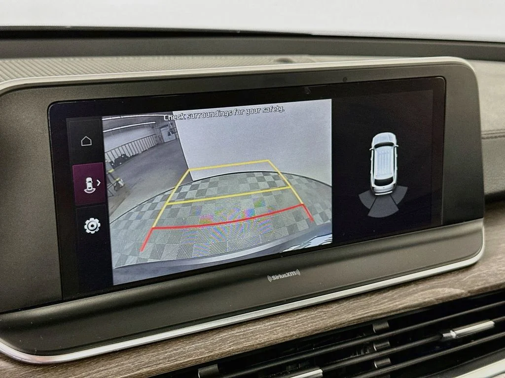 Used 2020 Ebony Black Kia EX image 15