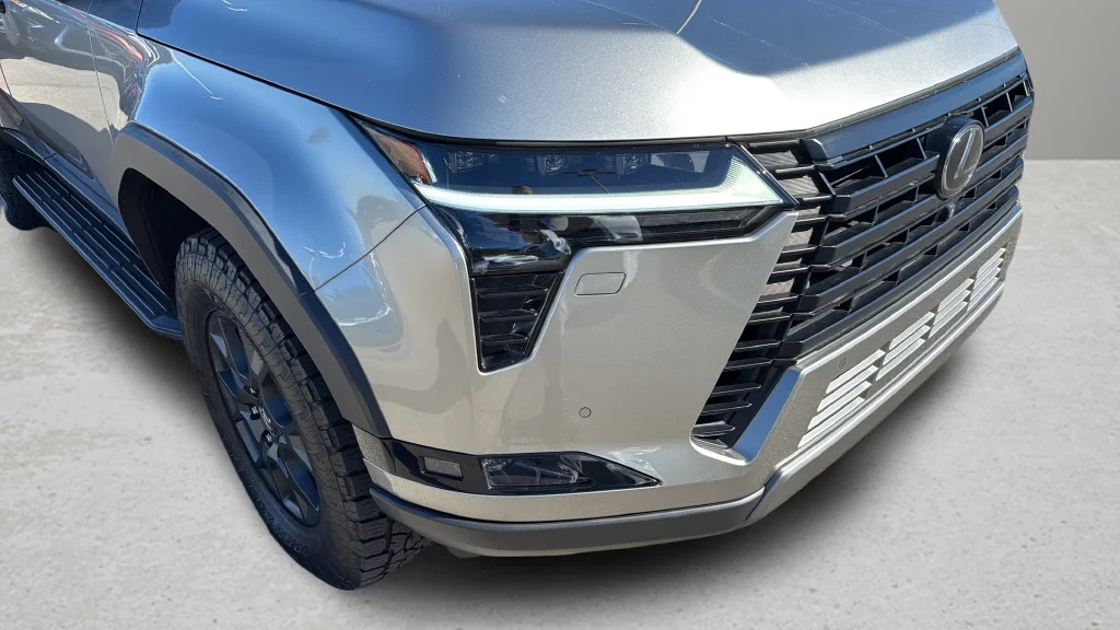 Used 2024 Silver Lexus 550 Overtrail+ image 11