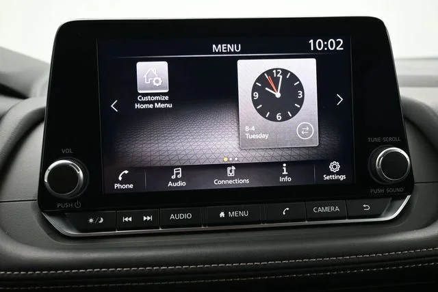 Used 2025 White Nissan S image 19