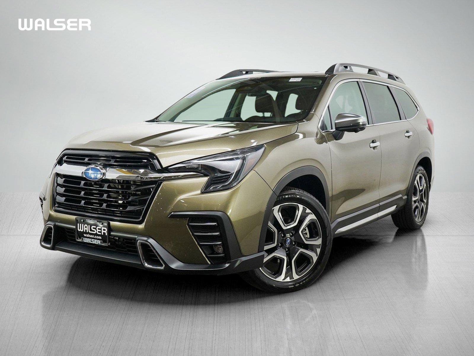 2023 Subaru Ascent Touring's photo