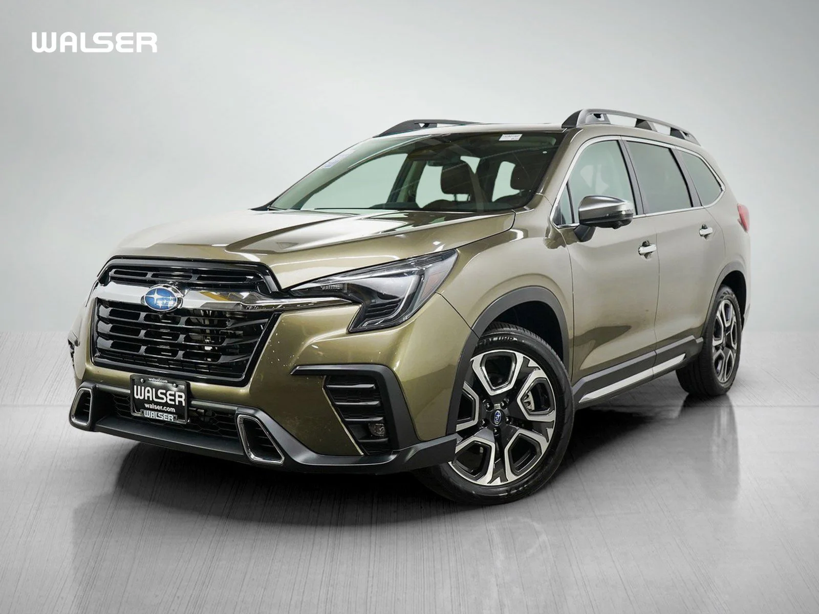2023 Subaru Ascent Touring's photo