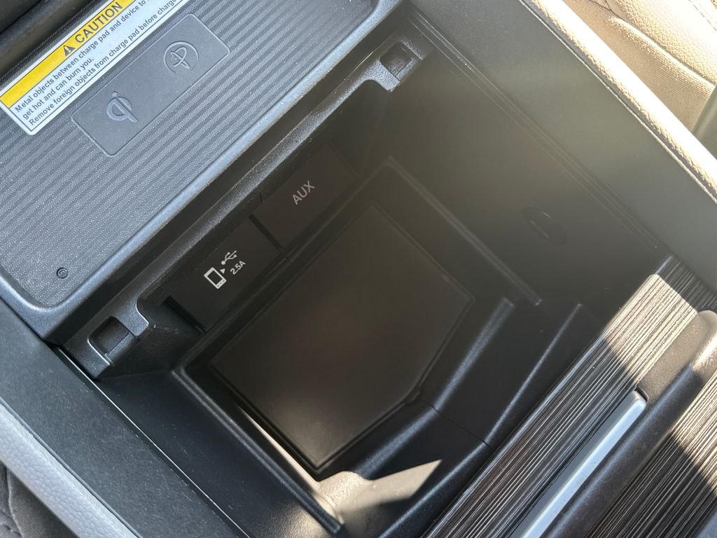 Used 2018 Gray Honda Elite image 33