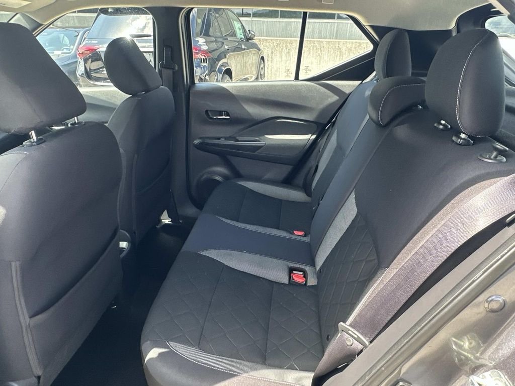 Used 2019 Gun Metallic Nissan SV image 12