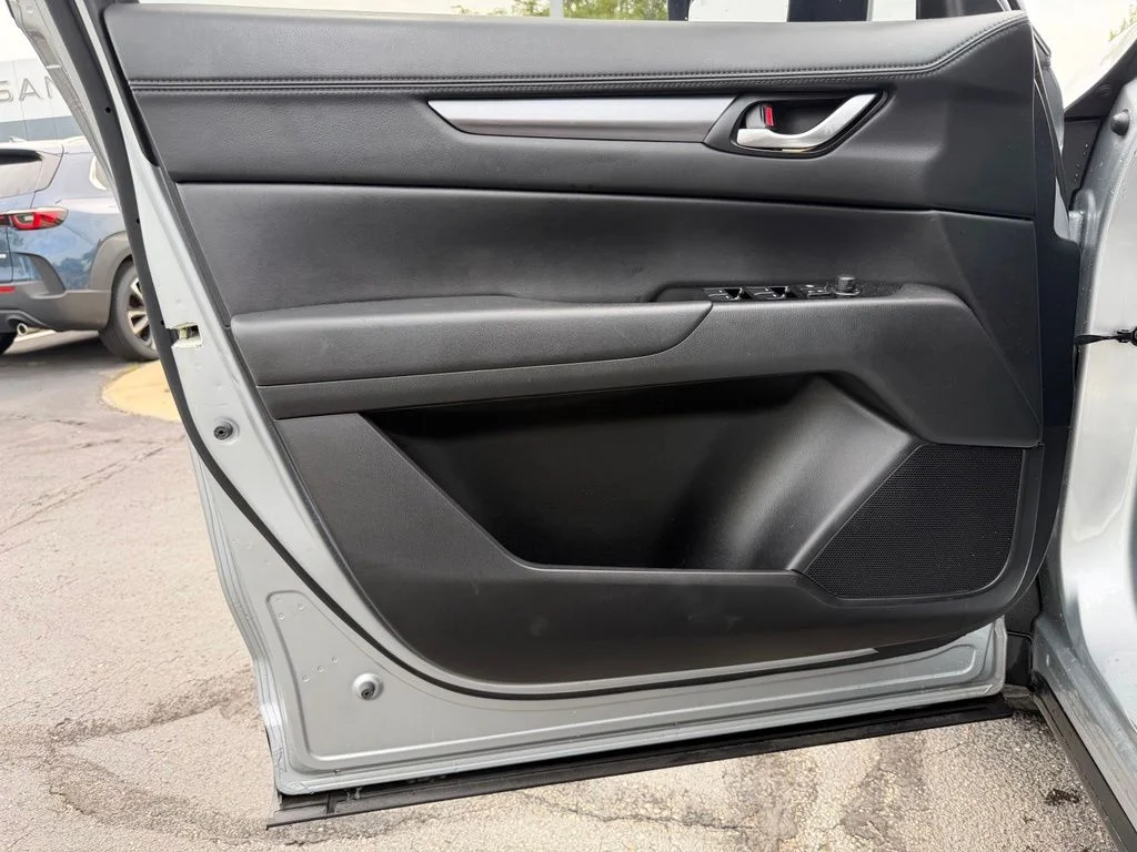 Used 2023 Silver Mazda 2.5 S Preferred Package image 9