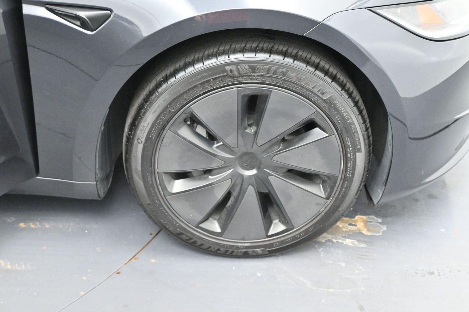 Used 2025 Black Tesla Long Range image 30