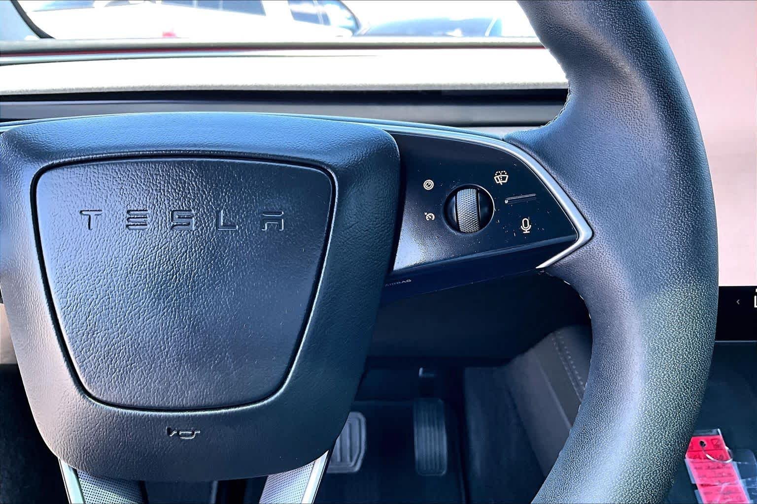 Used 2025 Pearl White Multi-Coat Tesla Long Range image 23