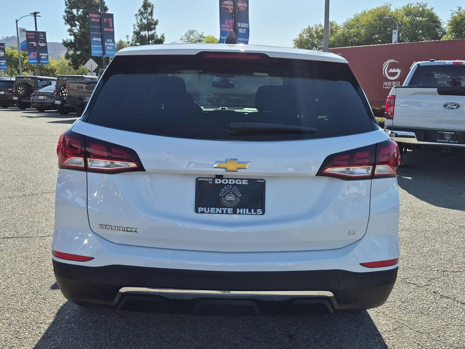 Used 2024 Summit White Chevrolet LT image 5