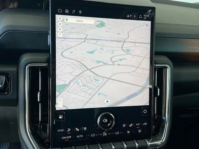 2026 GMC Yukon XL Denali - Photo 8