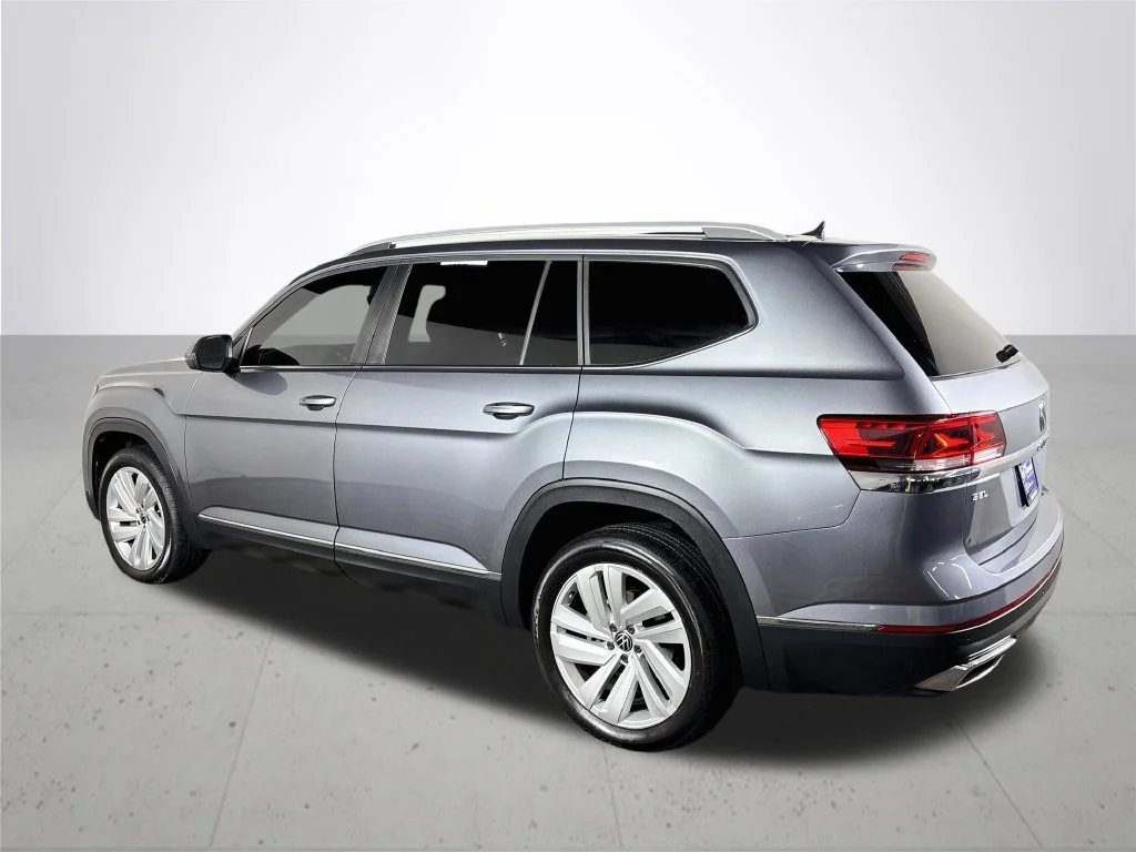 Used 2021 Gray Volkswagen 2.0T SEL image 8