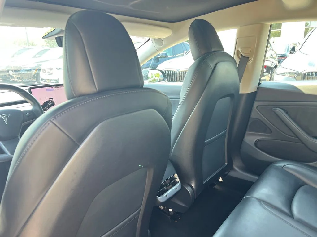 Used 2020 Black Tesla Long Range image 22