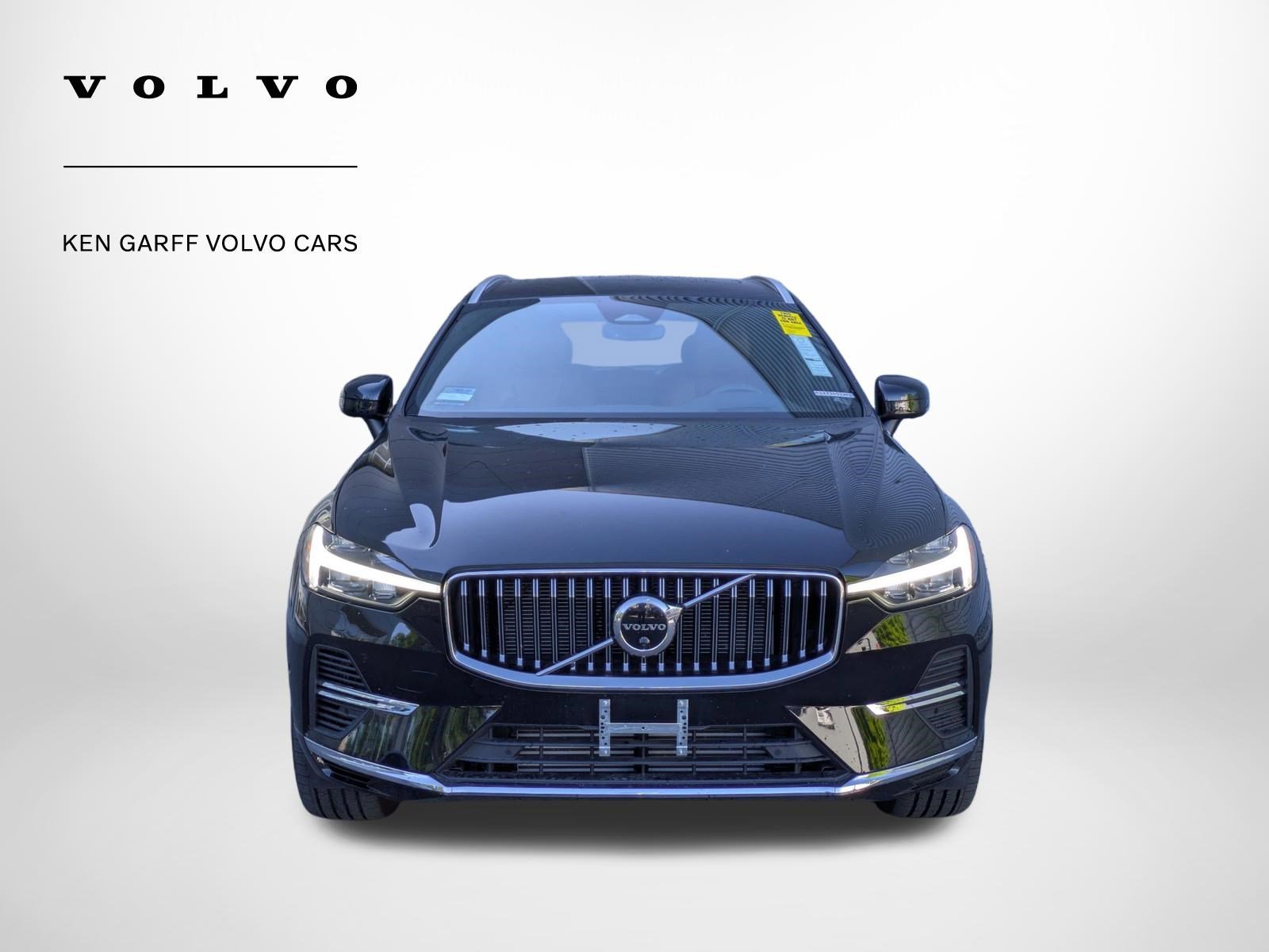Certified Used 2023 Onyx Black Volvo Ultimate Bright Theme image 9