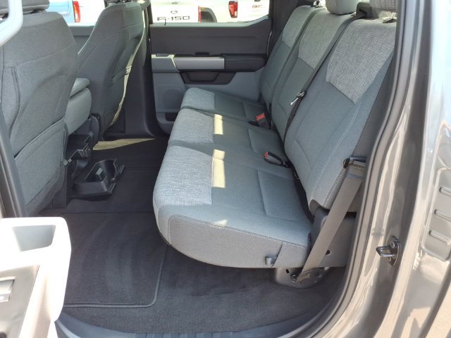 Certified Used 2025 Gray Metallic Ford XLT image 18