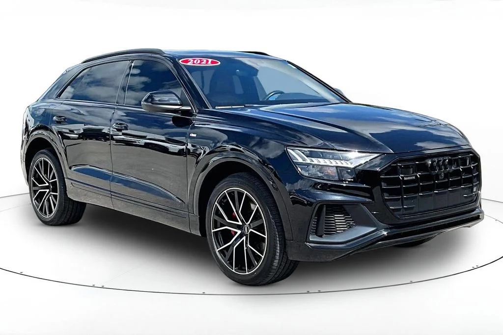 2021 Audi Q8 55 Premium Plus Tiptonic quattro's photo