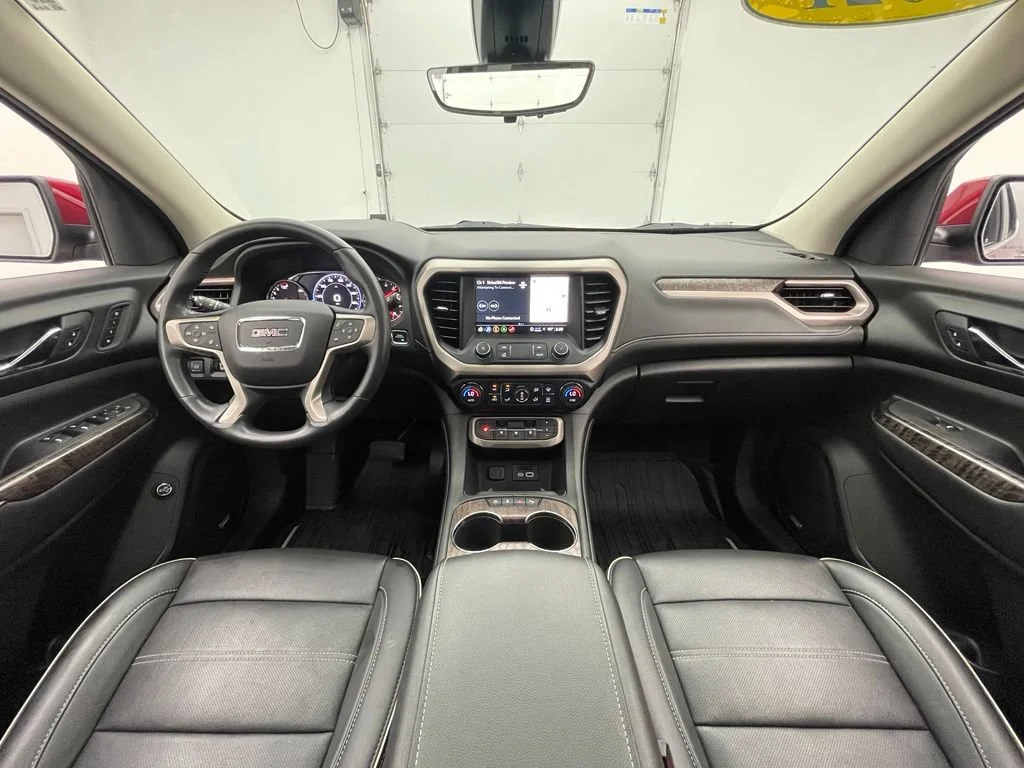 Used 2021 CAYENNE RED TINTCOAT GMC Denali image 3