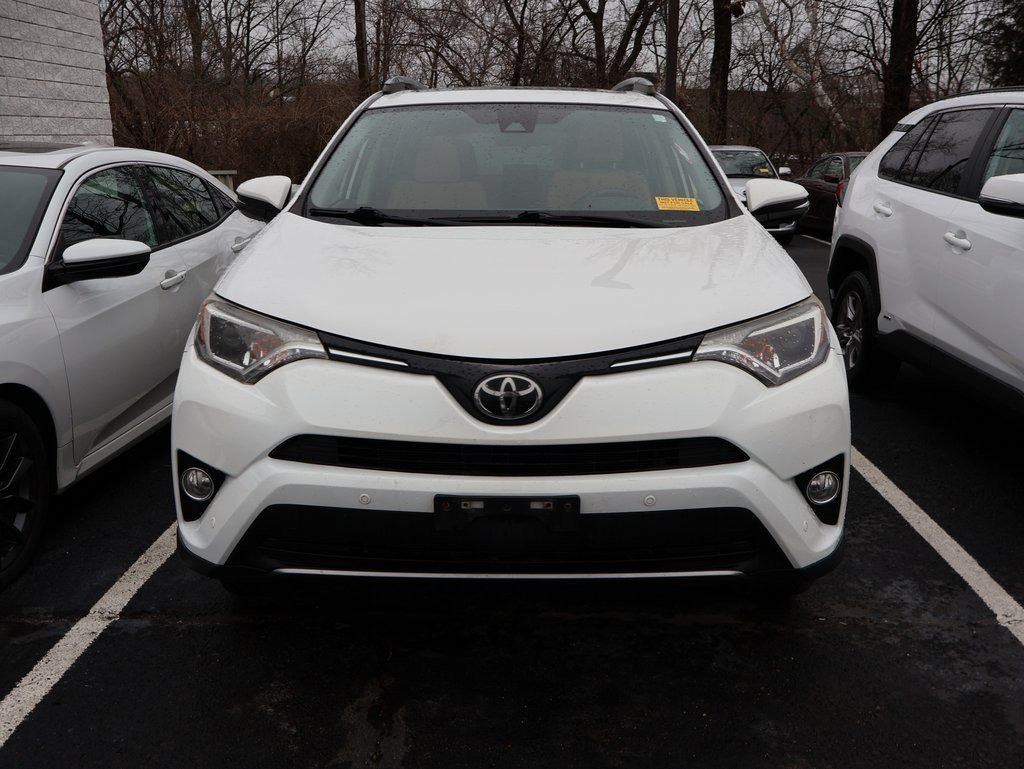Used 2017 Toyota RAV4 XLE with VIN JTMRFREV7HD205009 for sale in Kansas City