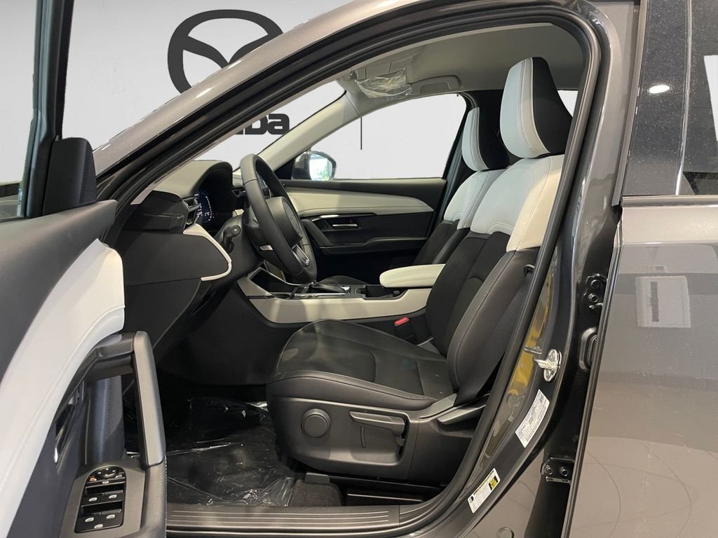 New 2026 Machine Gray Mazda 2.5 S Select image 8