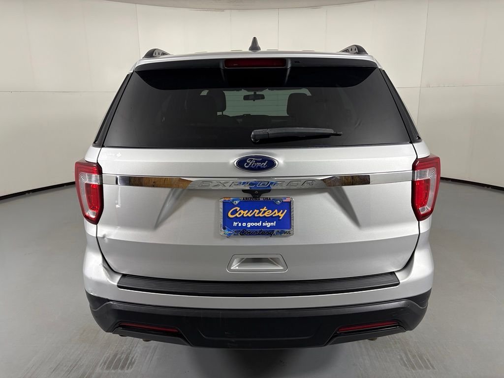Used 2018 Silver Ford Base image 7