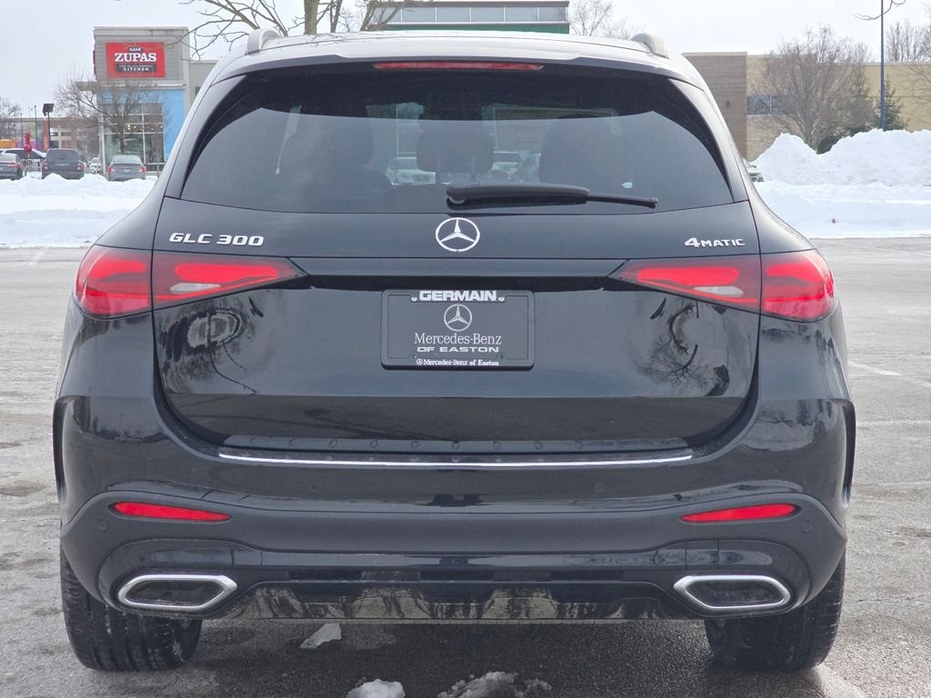 New 2026 Black Mercedes-Benz GLC 300 image 16