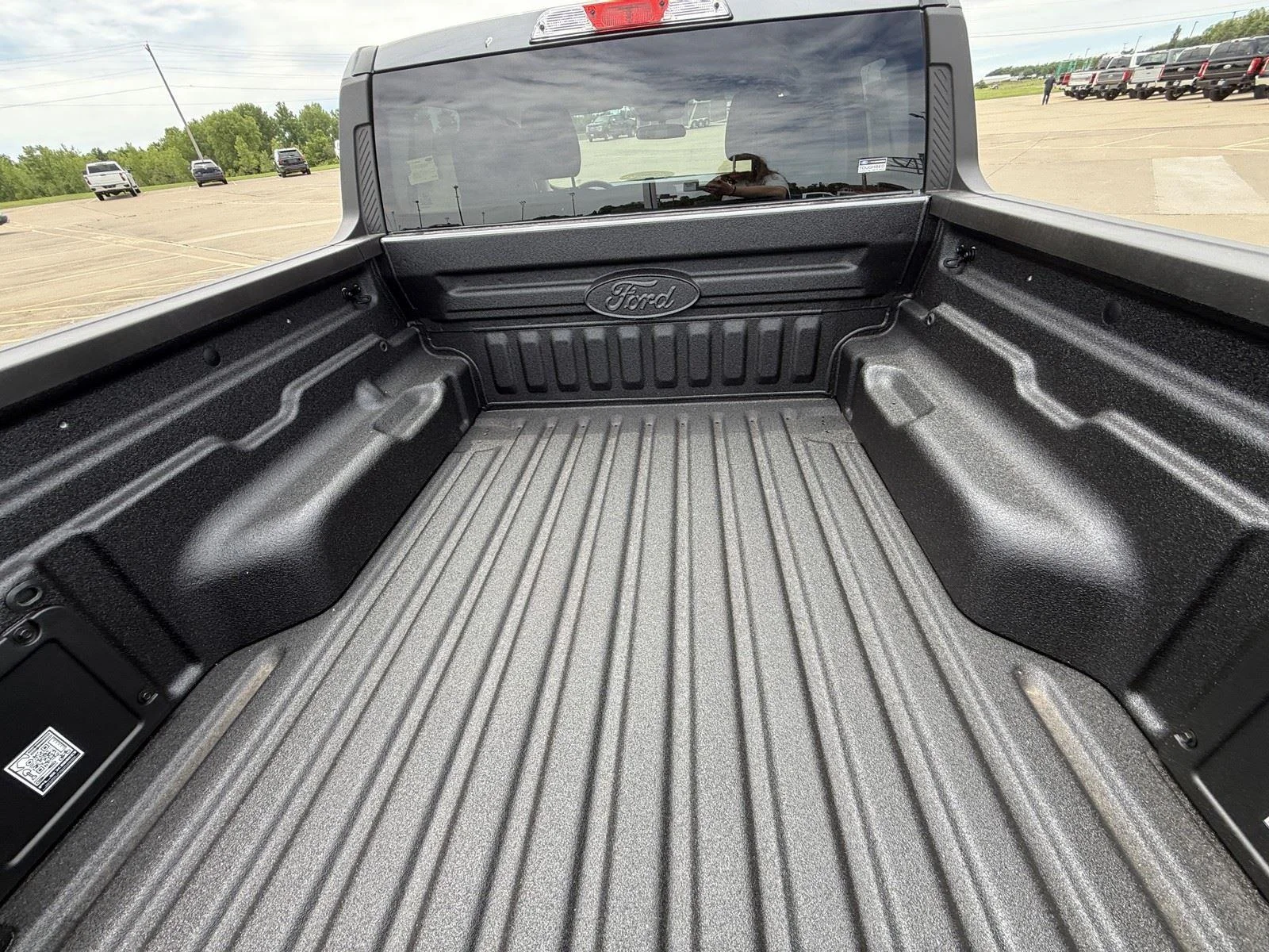 New 2026 Carbonized Gray Metallic Ford XL image 10