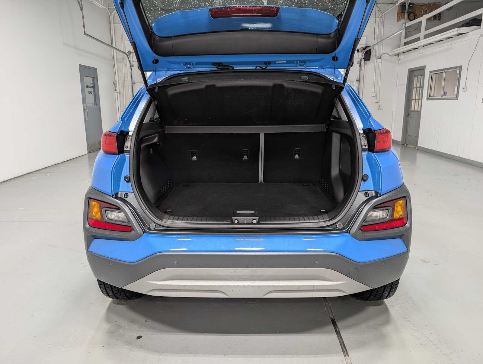 Used 2020 Surf Blue Hyundai Ultimate image 38