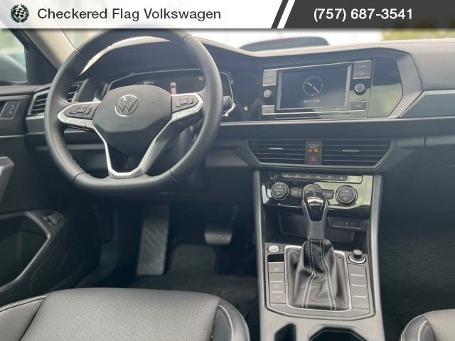 Used 2023 Pyrite Silver Metallic Volkswagen 1.5T SE image 31
