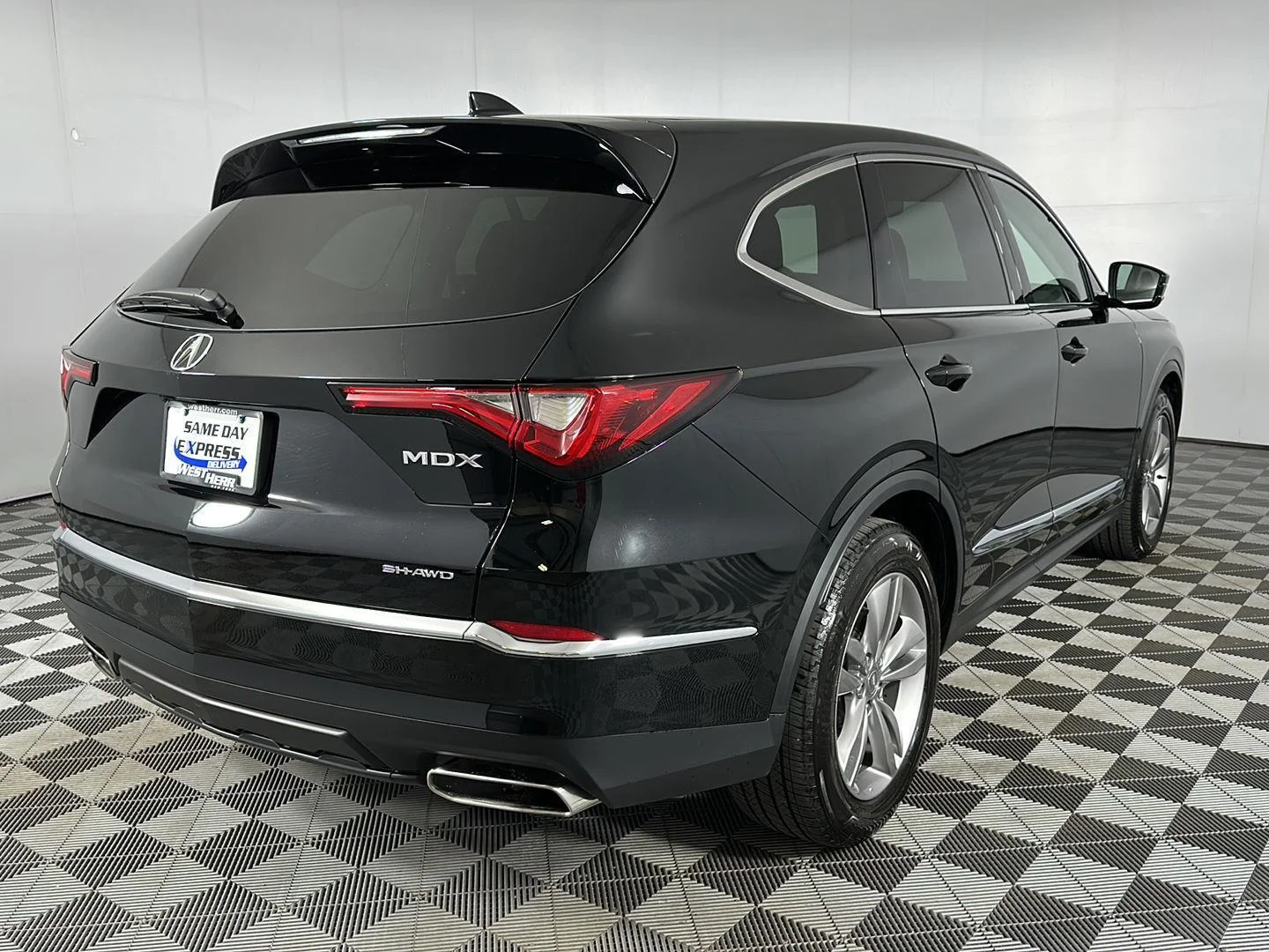 Certified Used 2024 Majestic Black Pearl Acura SH-AWD image 31