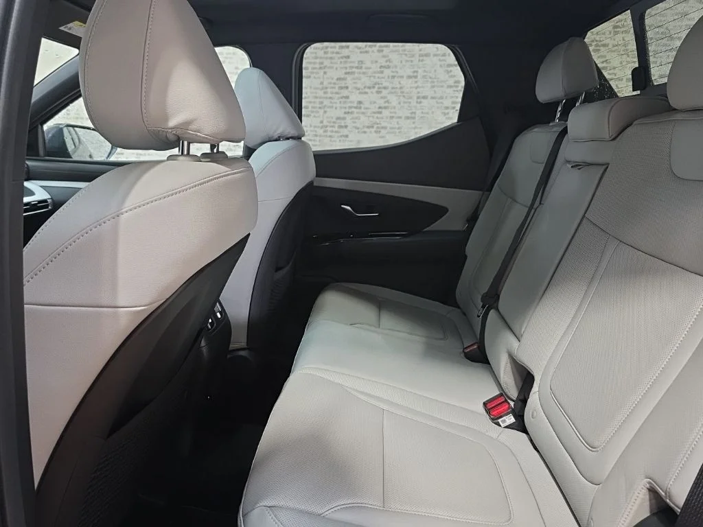 New 2026 Phantom Black Hyundai Limited image 12